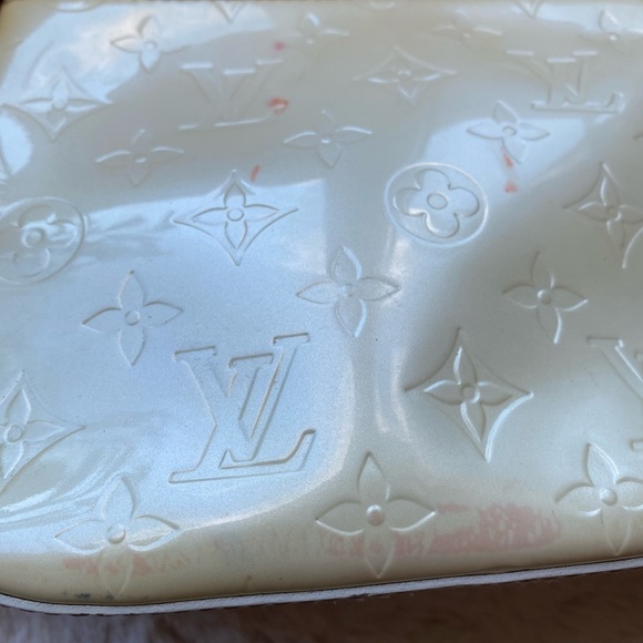 Louis Vuitton Minna crossbody - Picture 7 of 16